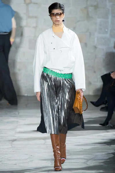 Look 21